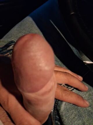 LIVE - 2026-10-28 23:27