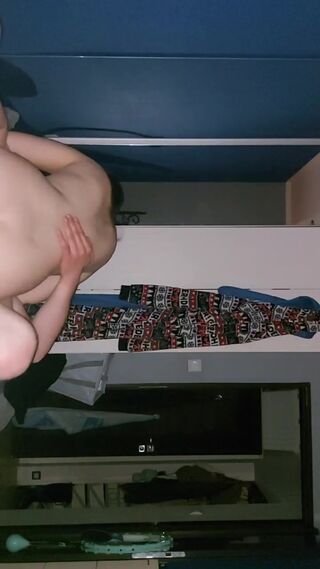 0U5sxtOL_720p.mp4